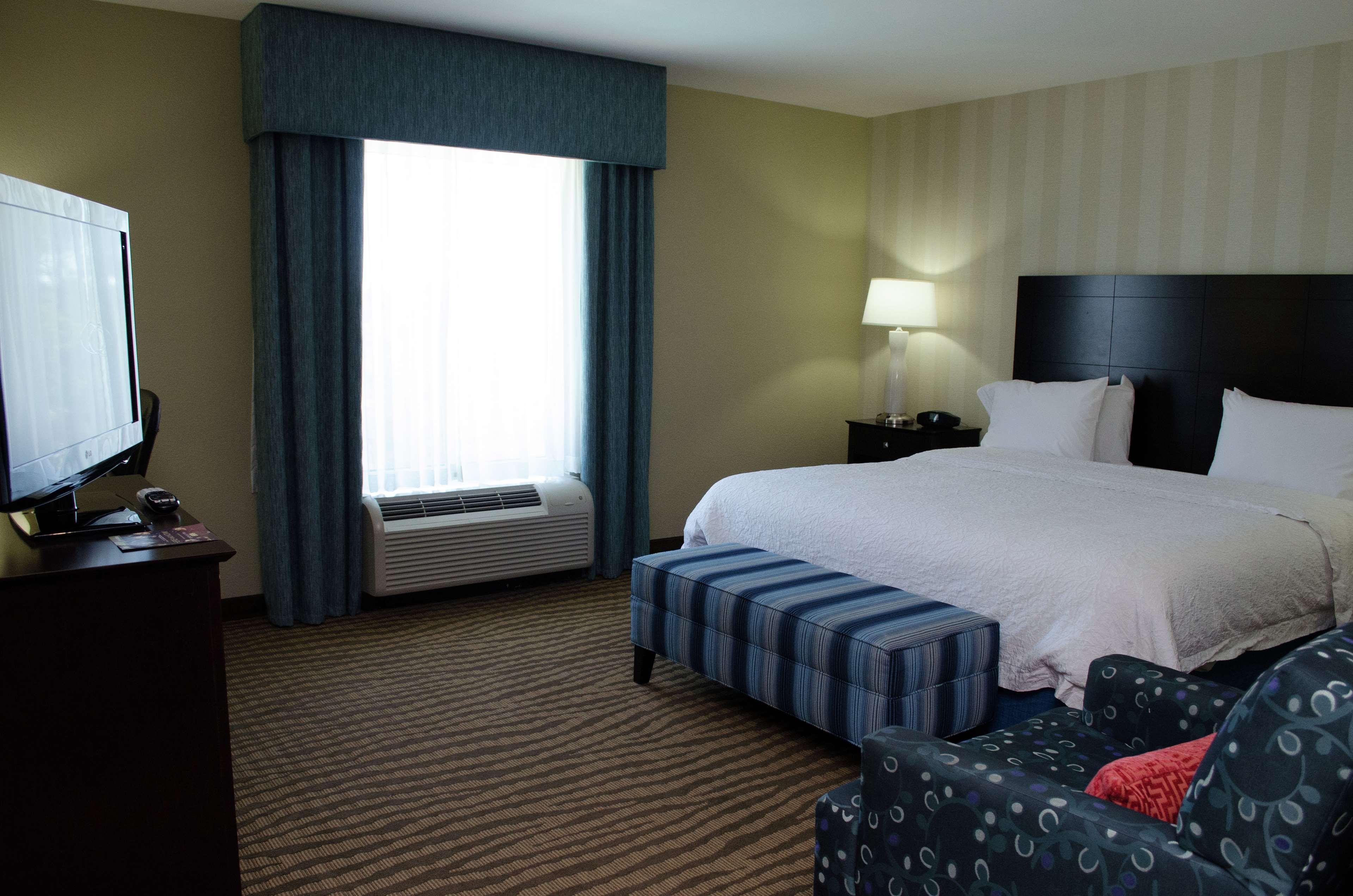 Hampton Inn Thomson Εξωτερικό φωτογραφία